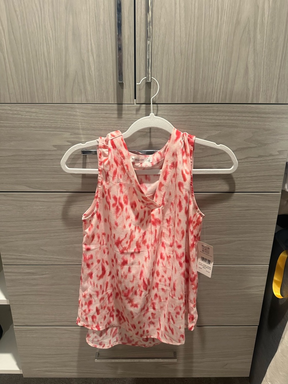 Lightweight Pink Animal-Print Sleeveless Top